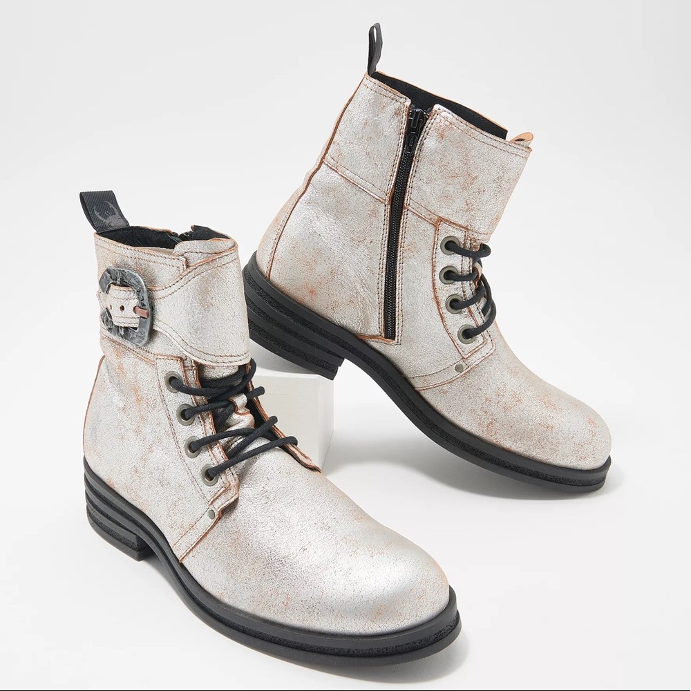 Fly London Kara leather bootie